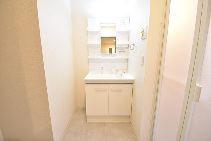 D-room勅使Ⅱの独立洗面台|洗髪洗面化粧台