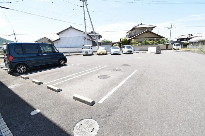 Orge A棟の駐車場|駐車場