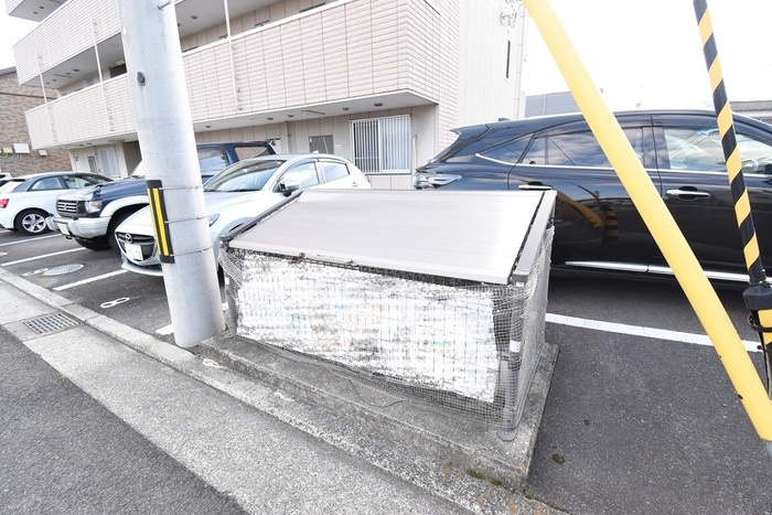 ウィルコート･伏石 C棟|ゴミストッカー