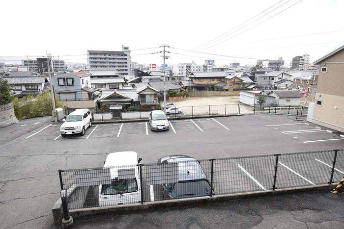 コートビレジ屋島の駐車場|駐車場