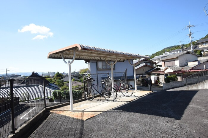 コートビレジ屋島のその他共用部分|駐輪場