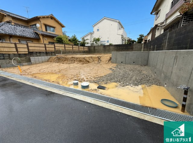 羽曳野市羽曳が丘西　第2期　新築一戸建ての外観|周辺は落ち着いた街並みの住宅地！子育てがしやすい住環境です！まだ未完成ですが、現地でしかわからない事もございます。是非一度ご覧ください。