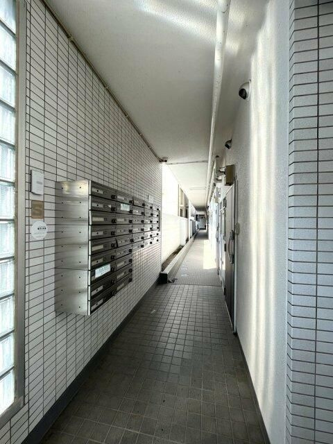 ライブコア赤羽のエントランス