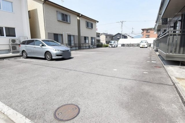 サンフラワー Ｍ･Ｔの駐車場|駐車場