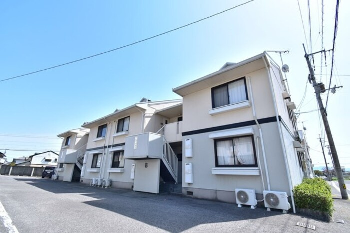 ドミール円座 B棟の外観|建物外観