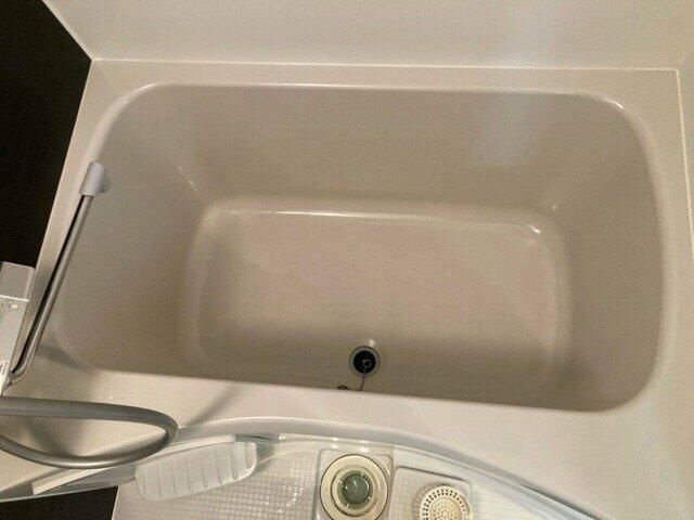 ＲＯＸＩＳ日暮里の浴室