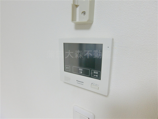 バロス大森の設備|TVモニター付オートロック　インターホン