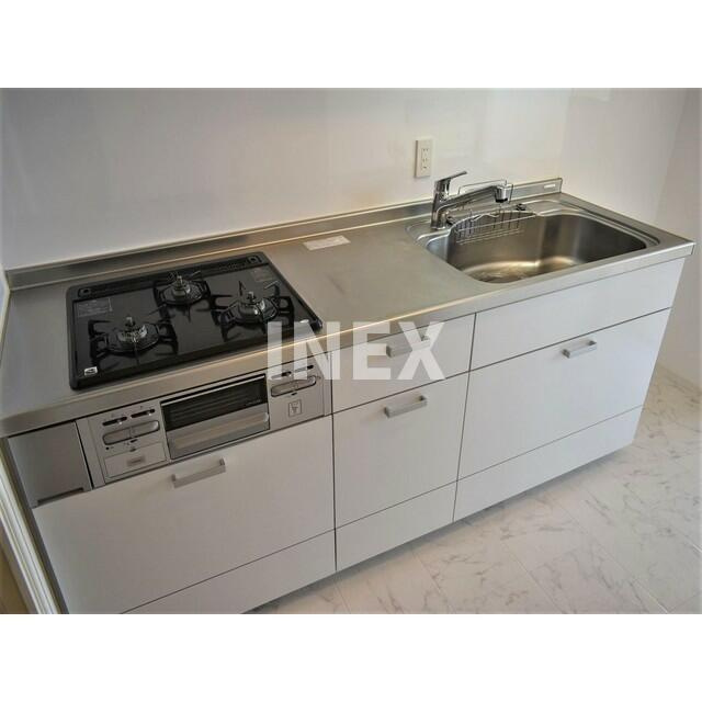 横浜市磯子区磯子２丁目の賃貸マンションのキッチン