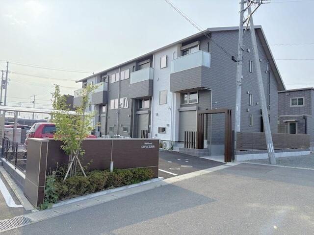 Ｂｅｌｌｅ　Ｌｅａｄ　ＫＵＲＡ富沢西