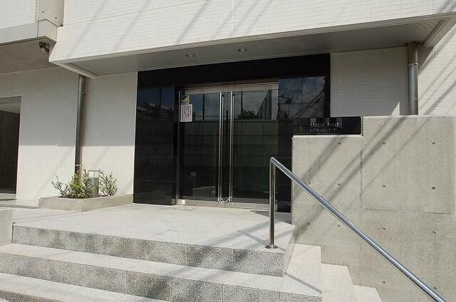 ステージファースト後楽園のエントランス