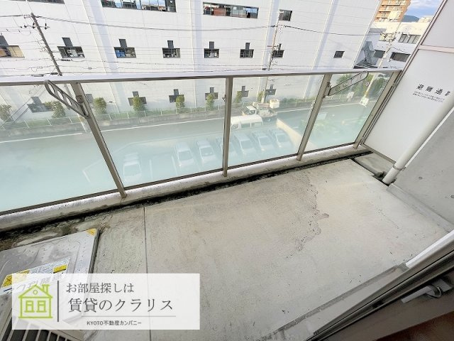 abundance MYUJINのバルコニー