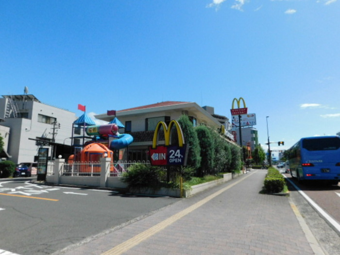 栗林セントラルコーポ A棟|マクドナルド栗林店(781ｍ)