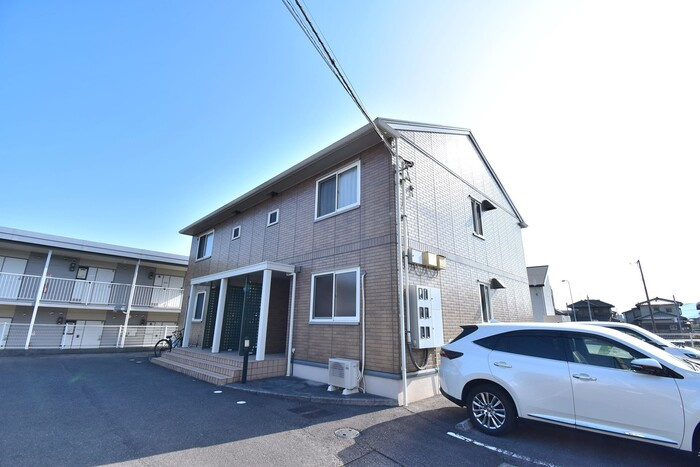 ローズコート一本木 G棟の外観|建物外観