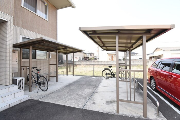 ルーラル タウン B棟のその他共用部分|駐輪場