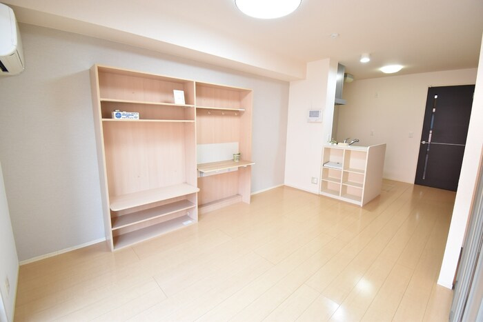 プラージュ屋島|ＬＤＫ１１帖
