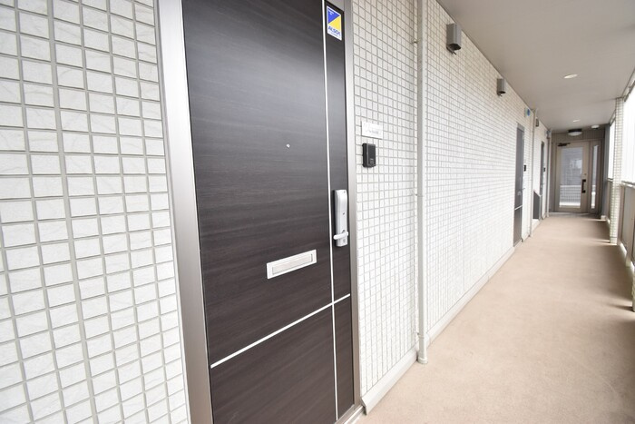 プラージュ屋島|共用廊下