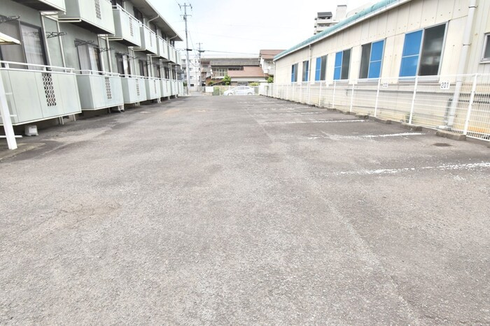メゾン Ｕの駐車場|駐車場