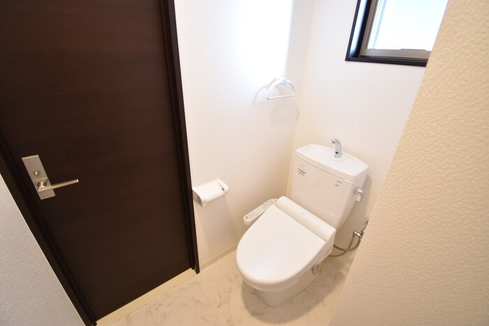 マンション ベアーズクラブのトイレ|温水洗浄暖房便座