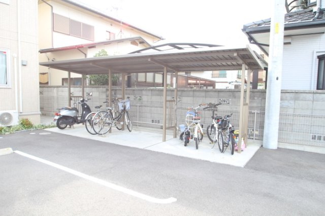 ベルポスト松縄Ⅱのその他共用部分|駐輪場
