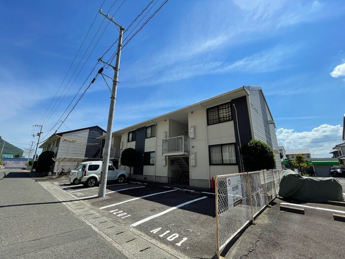 ラフィーネ A棟の外観|建物外観