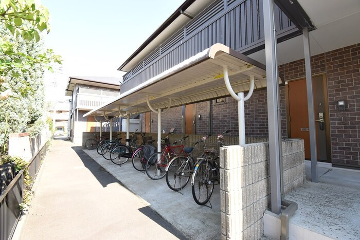 リビングタウン伏石 A棟のその他共用部分|駐輪場