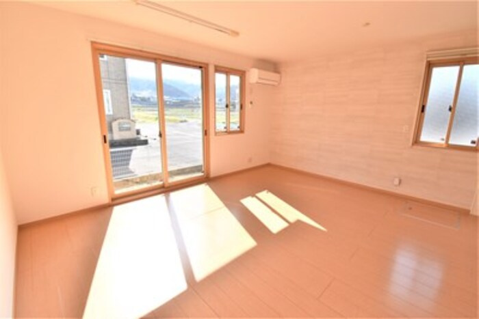 ｔｉｍｏｎｅ A棟|ＬＤＫ１１．５帖