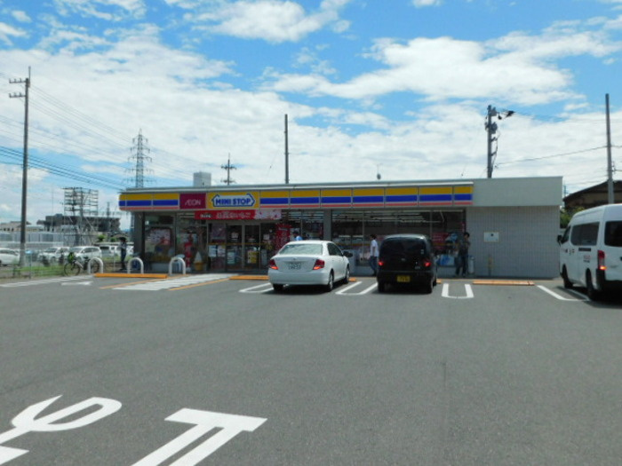 アンビエンテ花ノ宮|ミニストップ花ノ宮2丁目店（322ｍ）