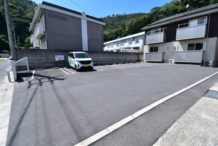 エスペランサ 室町の駐車場|駐車場