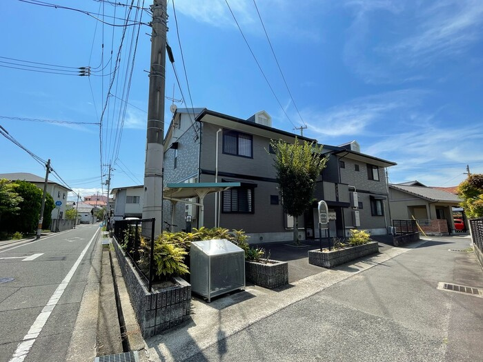 グランドール寺岡の外観|建物外観