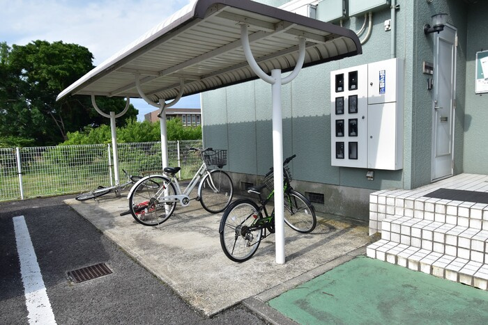 グランシャトー C棟のその他共用部分|駐輪場