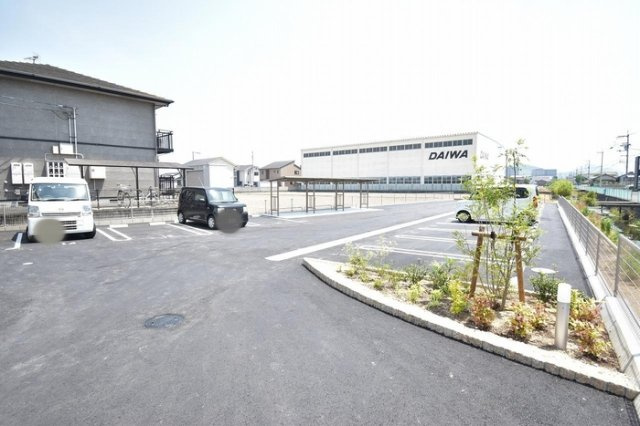 グアイス・ブランの駐車場|駐車場