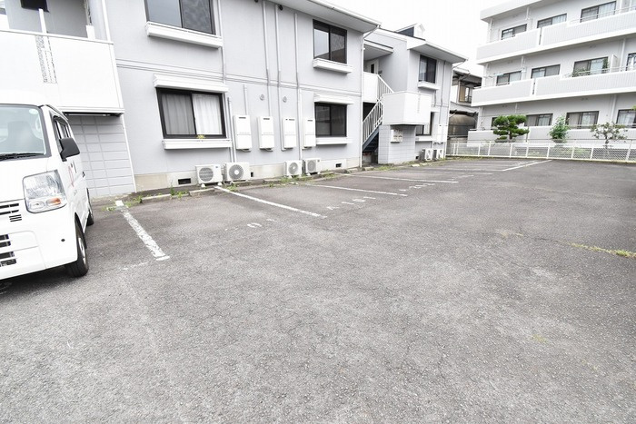 サンハイツM A棟の駐車場|駐車場