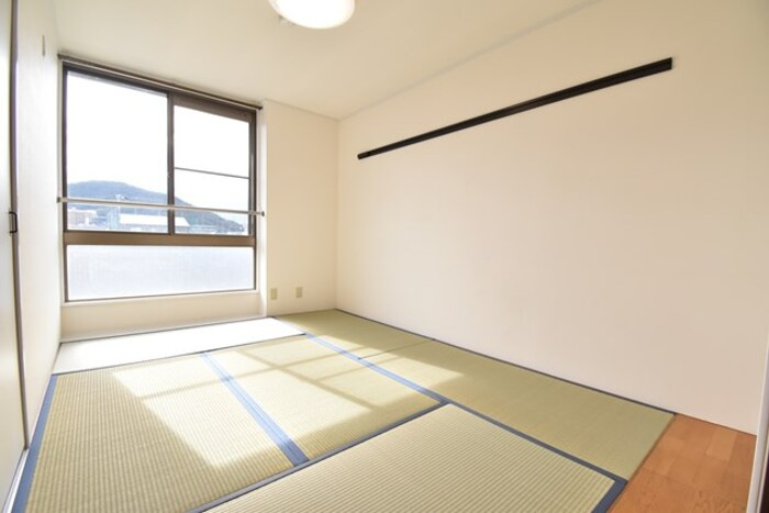 コーポメールブルーの和室|和室６帖
