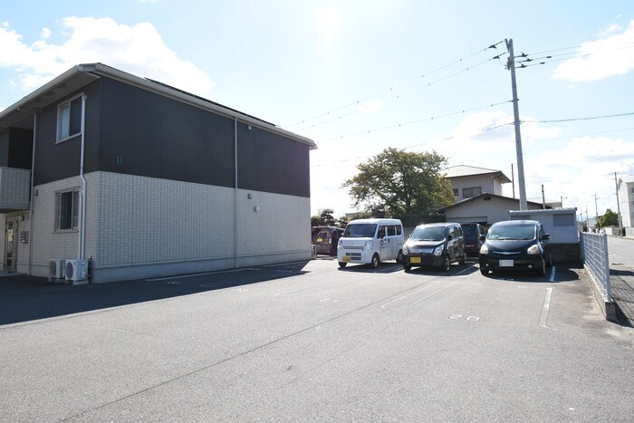 シャインポート屋島G・H棟 H棟の駐車場|駐車場