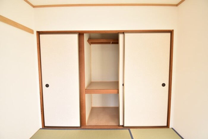 ハイツアベニール A棟の和室|押入（和室６帖）