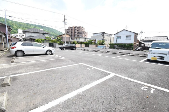 ハイツアベニール A棟の駐車場|駐車場