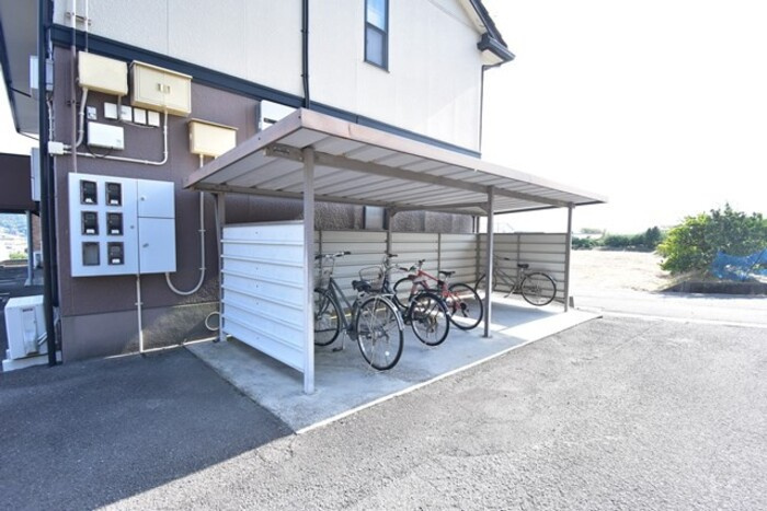 ファミール河野 B棟のその他共用部分|駐輪場