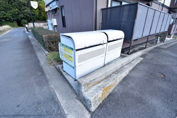 ファミール河野 B棟|ゴミ置場
