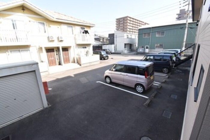 ビッグベアハイツ Ｂ棟の駐車場|駐車場