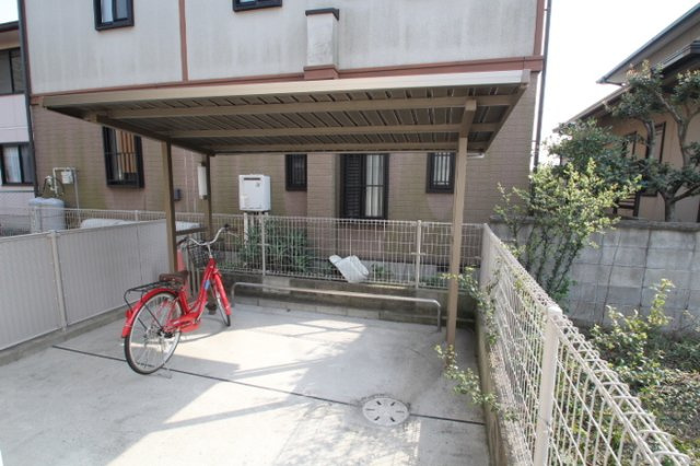 プラージュ屋島のその他共用部分|駐輪場