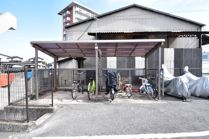 マインパレスⅡ A棟のその他共用部分|駐輪場
