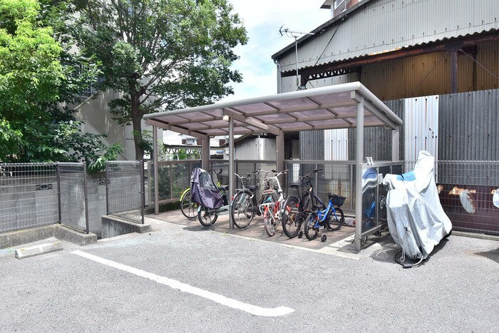 マインパレスⅡ A棟のその他共用部分|駐輪場