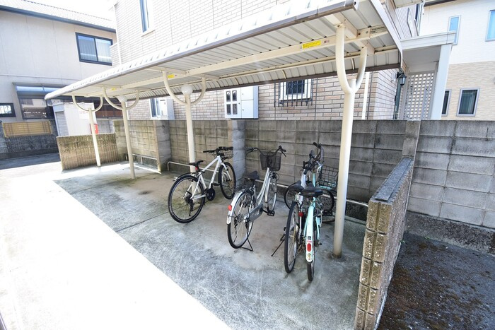 ベルタ松縄のその他共用部分|駐輪場