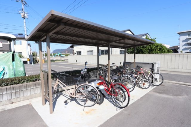 ベルジュ春日のその他共用部分|駐輪場