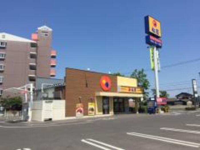 ル・シェール A棟|松屋高松木太店 872ｍ 徒歩11分
