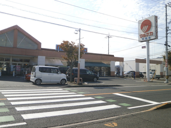 スカイコート38 B棟|マルナカ 円座店(710m)