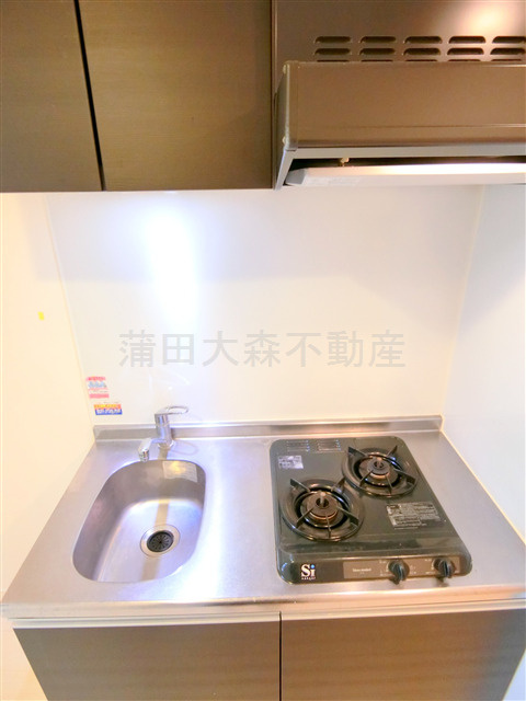 アゼスト千鳥町のキッチン|2口ガスグリル付システムキッチン