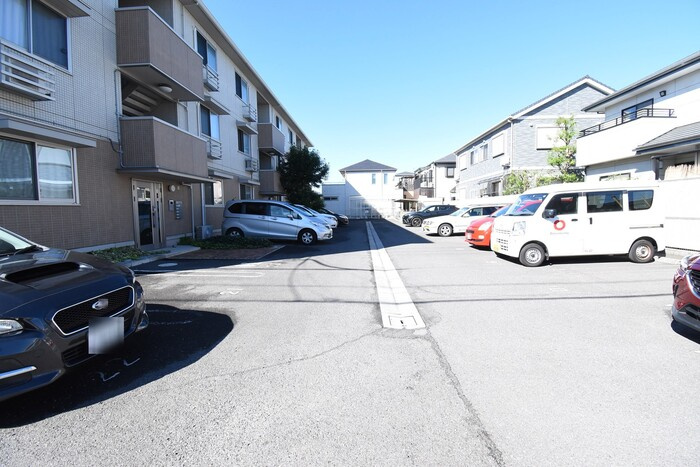 サンフラワー今里の駐車場|駐車場