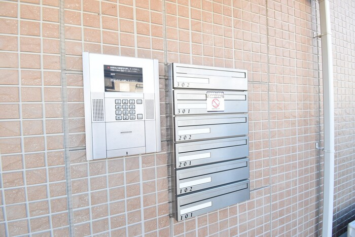 サンフラワー今里|オートロック・郵便ポスト