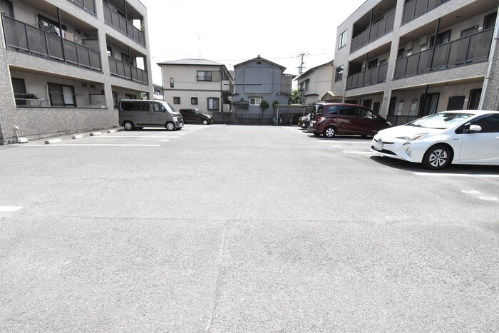フィネス幸田 B棟の駐車場|駐車場